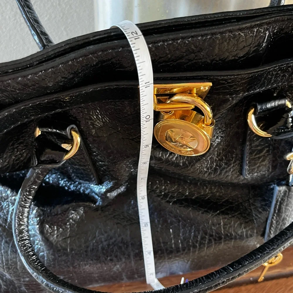 NWOT MICHAEL KORS HAMILTON BLACK LEATHER SHOULDER SATCHEL - Picture 6 of 13